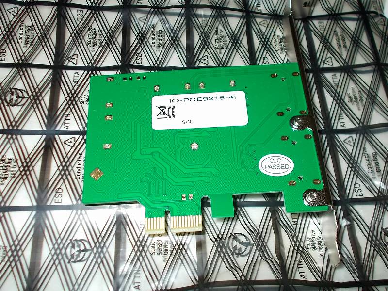 第 3 世代 Ryzen CPU（Zen 2）でこだわりの自作 PC を構成！PC パーツ購入編、第 3 世代 Ryzen CPU（Zen 2） 自作 PC メインパーツ構成リスト、I/O Crest PCIe SATA カード 4ポート（Marvel 88SE9215） 購入