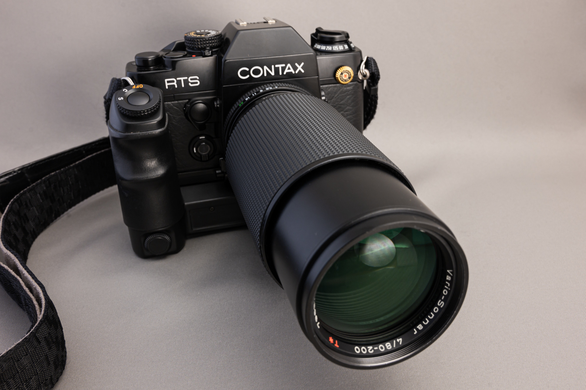 カメラ フィルムカメラ CONTAX Carl Zeiss Vario-SonnarT* 80-200mm F4(中古品) impetu.pe