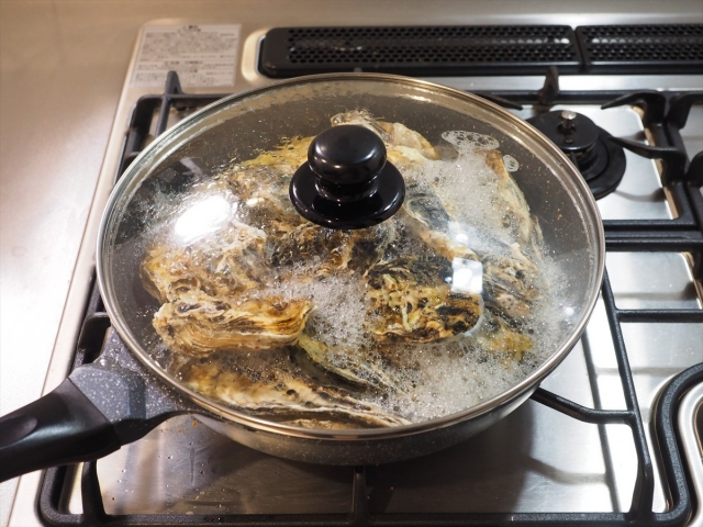蒸し牡蠣の中華風ピリ辛タズ015_R