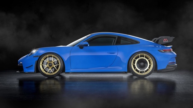 2021-Porsche-992-GT3-MR-002 2021-12-16