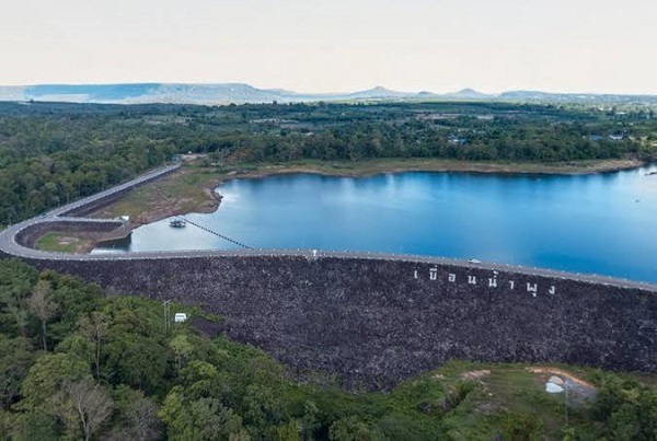 004 Dam pic from website