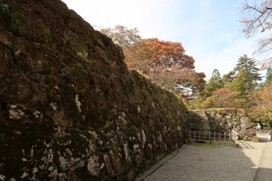 鶴ヶ城　石垣