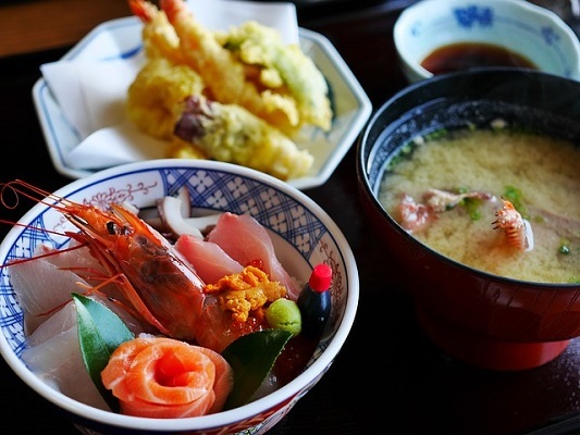 japanese-food-1604865_640.jpg