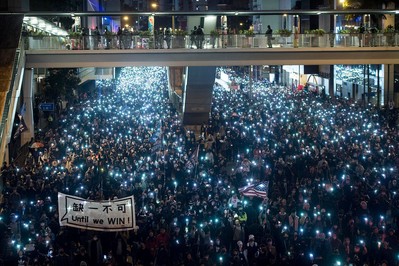 香港 デモ 中国