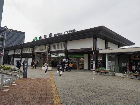 JR 成田駅