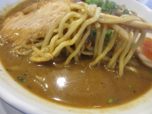 猫満　味噌ﾗｰﾒﾝ　麺ｽｰﾌﾟ
