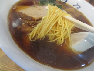 大江戸県庁前　醤油ﾗｰﾒﾝ　麺ｽｰﾌﾟ