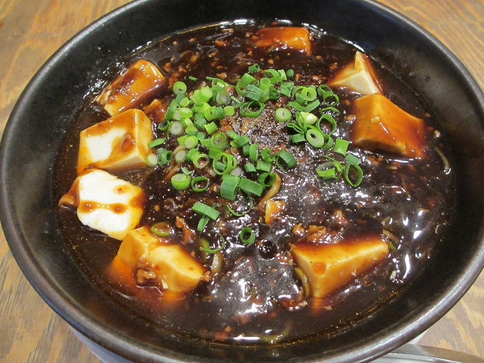 満月ﾀﾞﾑｽﾞ竹尾　麻婆麺