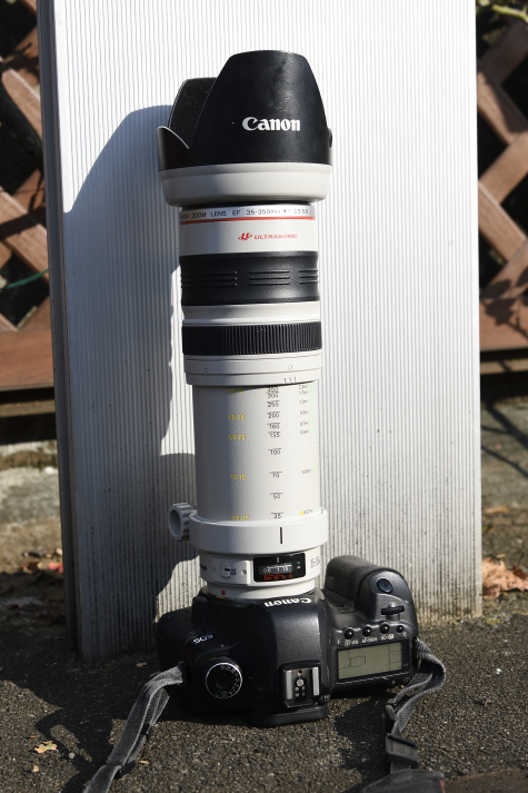 コバルトブルーの灯台 レンズの話題 109本目 【EF35-350mm F3.5-5.6L USM】